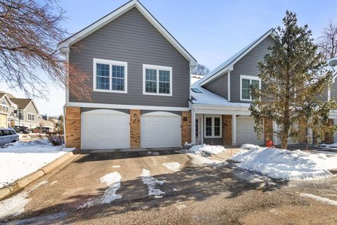 6157 Chasewood Parkway 201 Hopkins MN 55343