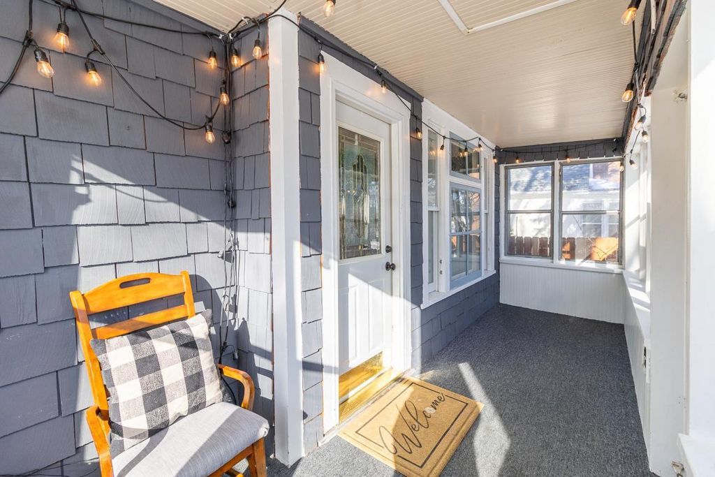 Photo of 1191 Albemarle Street, Saint Paul, MN 55117 (MLS # 7009883)