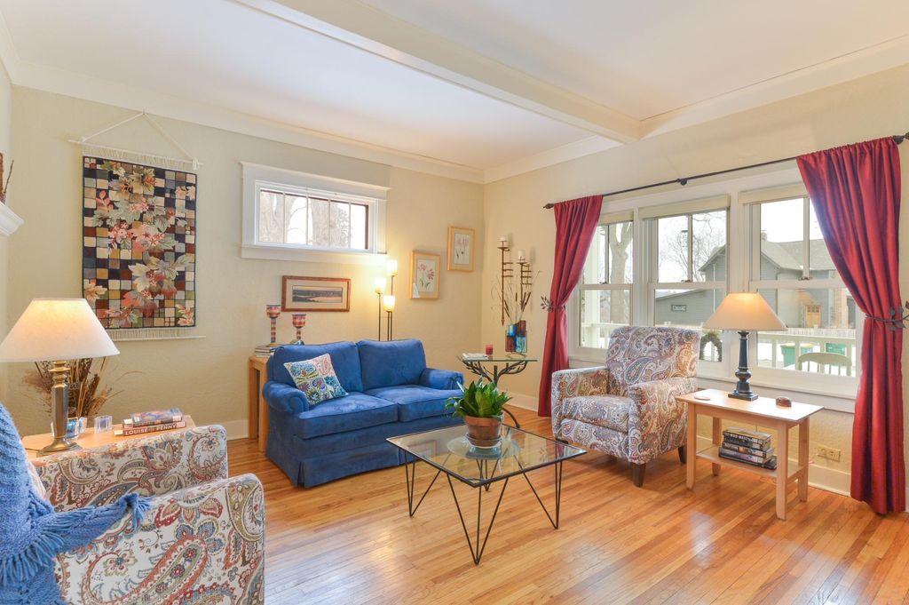 Photo of 924 5th Avenue S, Stillwater, MN 55082 (MLS # 7019932)