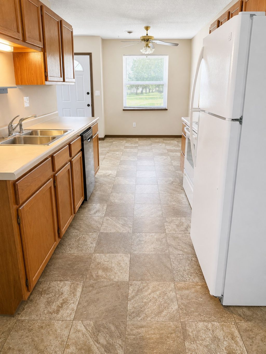Photo of 1708 E Lincoln Avenue #5, Montevideo, MN 56265 (MLS # 7114944)