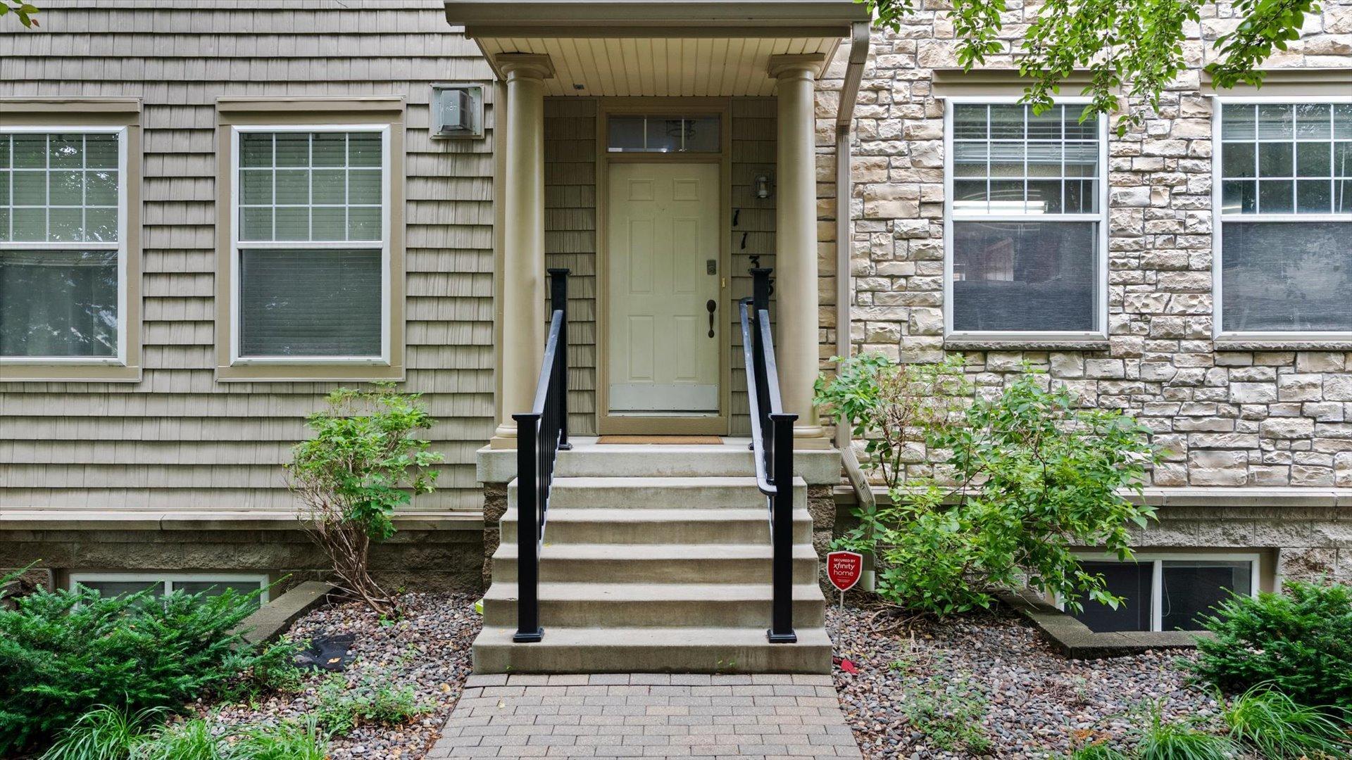 11333 Stratton Avenue