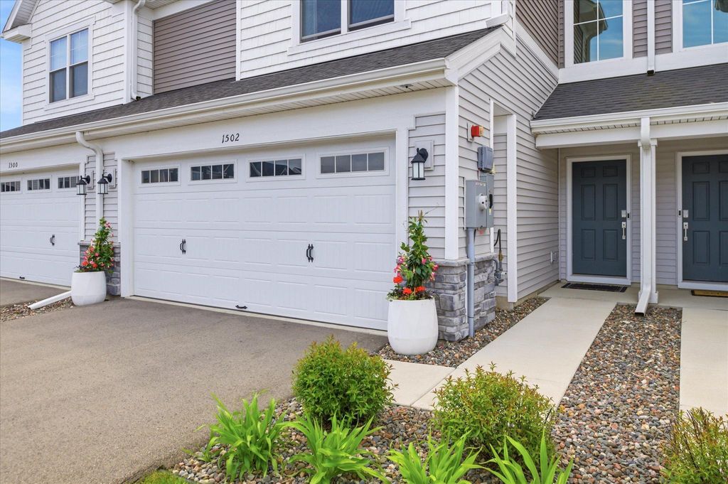 Photo of 1502 Dogwood Lane, Carver, MN 55315 (MLS # 7072478)