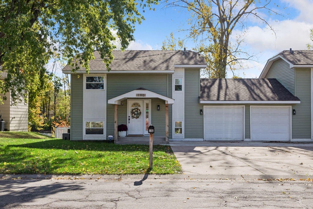 Photo of 190 Transit Avenue, North Saint Paul, MN 55113 (MLS # 7160334)