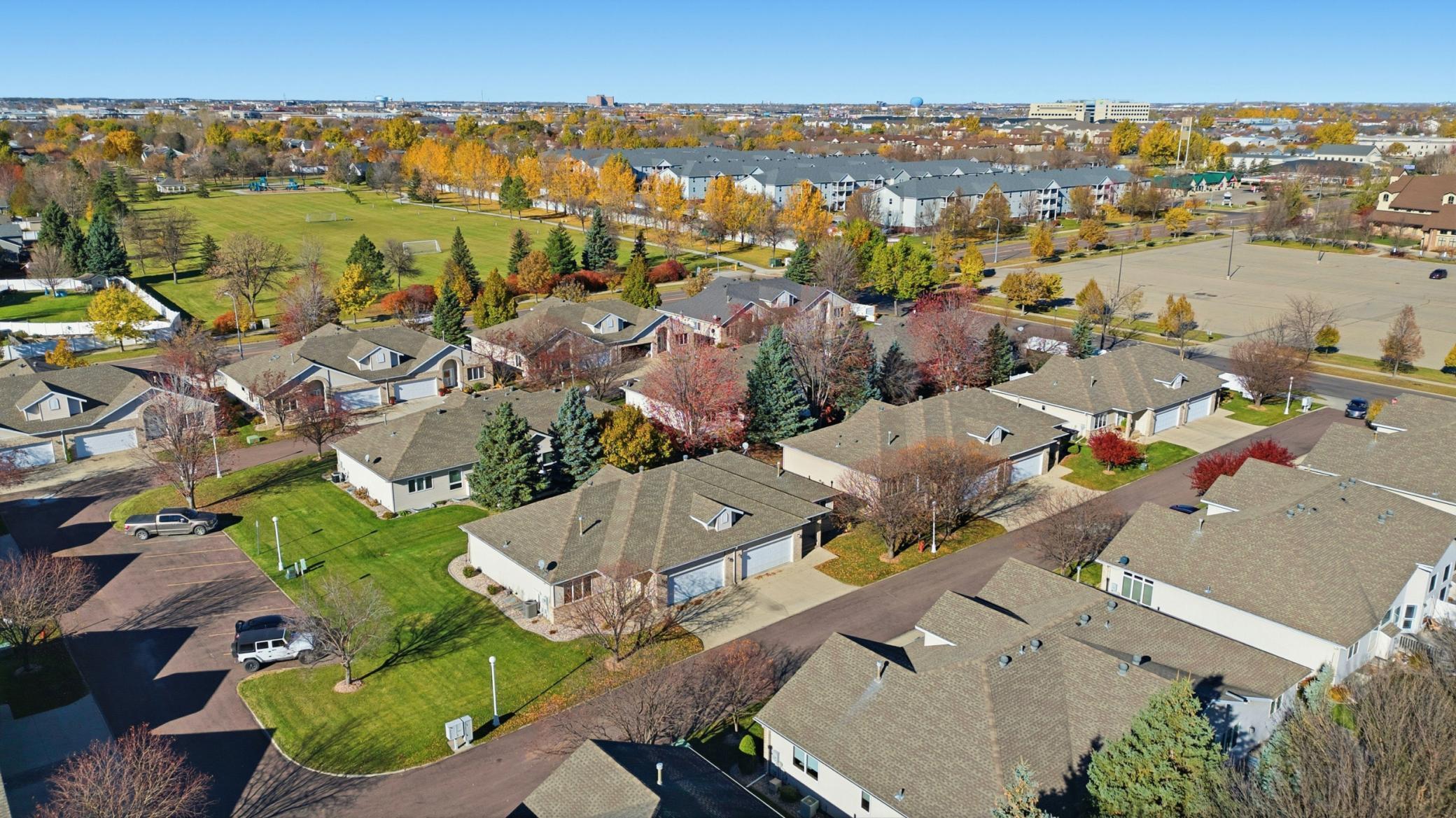 Fargo, North Dakota 58104, United States, 5 Bedrooms Bedrooms, ,3 BathroomsBathrooms,Residential,Pending Sale,250147