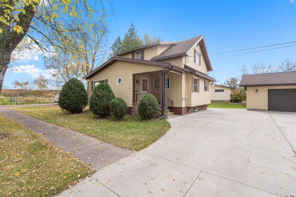 Photo of 1702 N 60th Street, Superior, WI 54880 (MLS # 6808427)