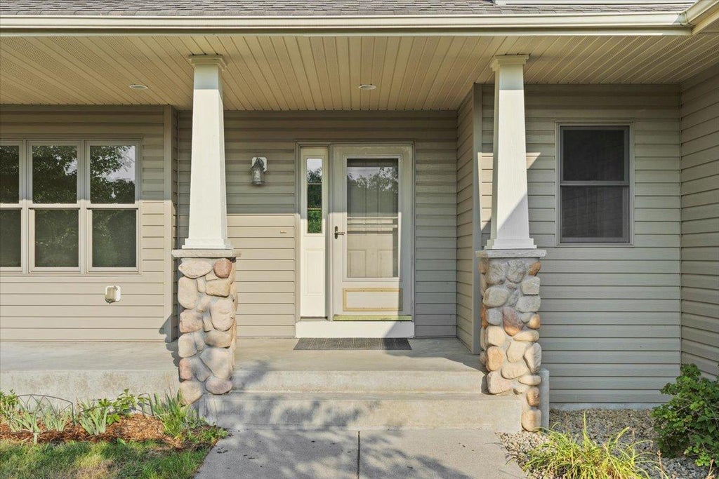 Photo of 13480 271th Avenue NW, Elk River, MN 55330 (MLS # 7122953)