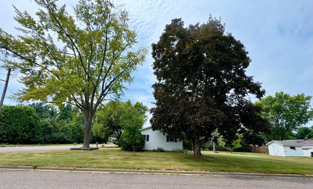 Photo of 1002 W Spruce Street, Chippewa Falls, WI 54729 (MLS # 7127398)