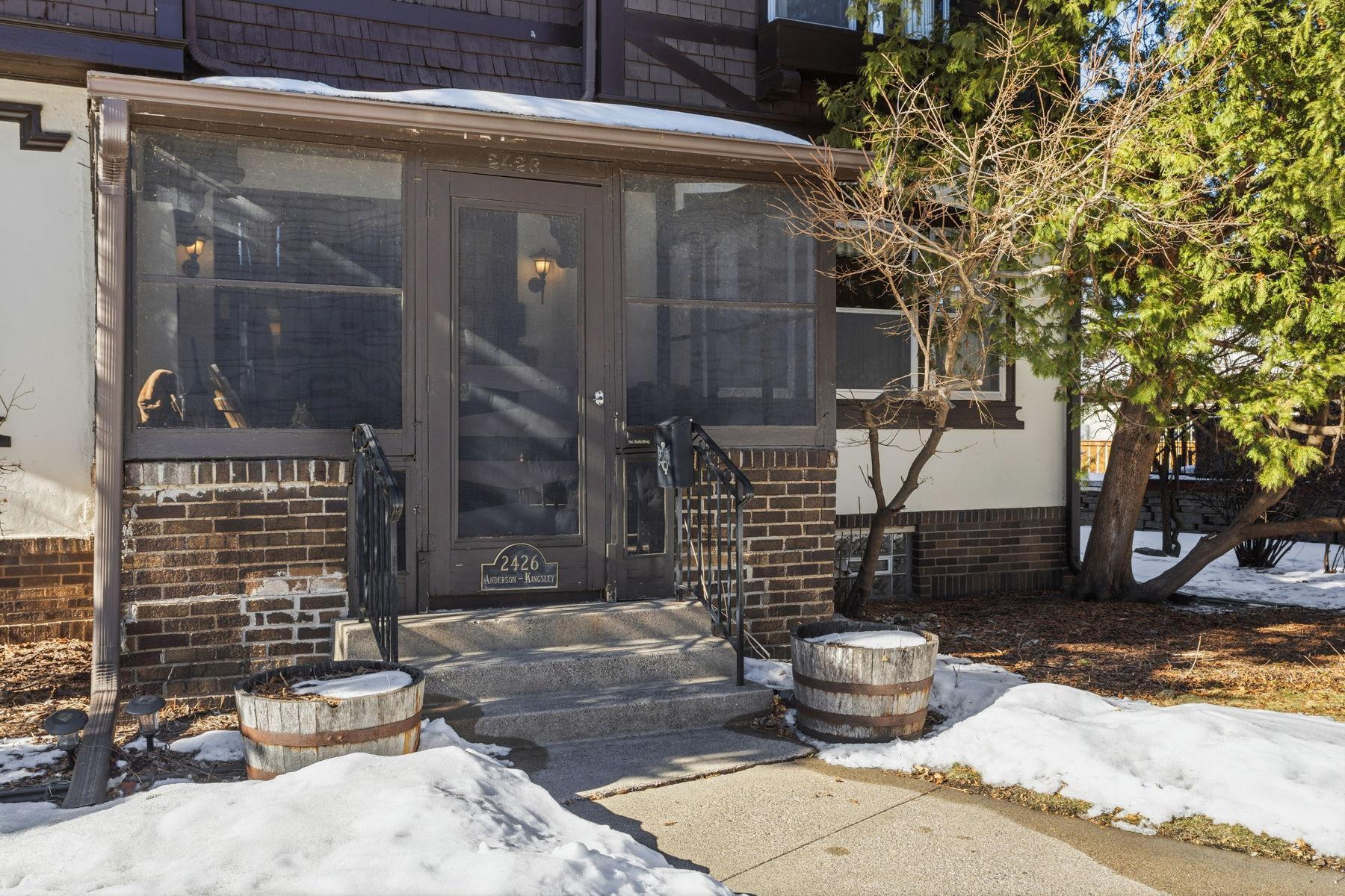 2426 Sheridan Avenue S