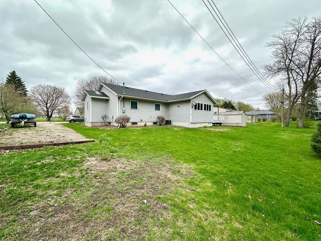 Photo of 227 2nd Avenue N, Emmons, MN 56029 (MLS # 7062049)