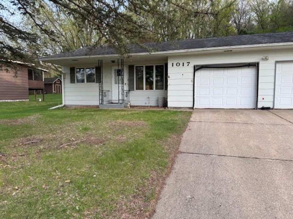 Photo of 1017 Pioneer Road, Red Wing, MN 55066 (MLS # 7064498)