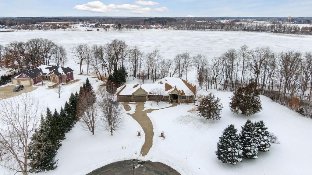 Photo of 25254 Firefly Avenue, Wyoming, MN 55092 (MLS # 7022594)