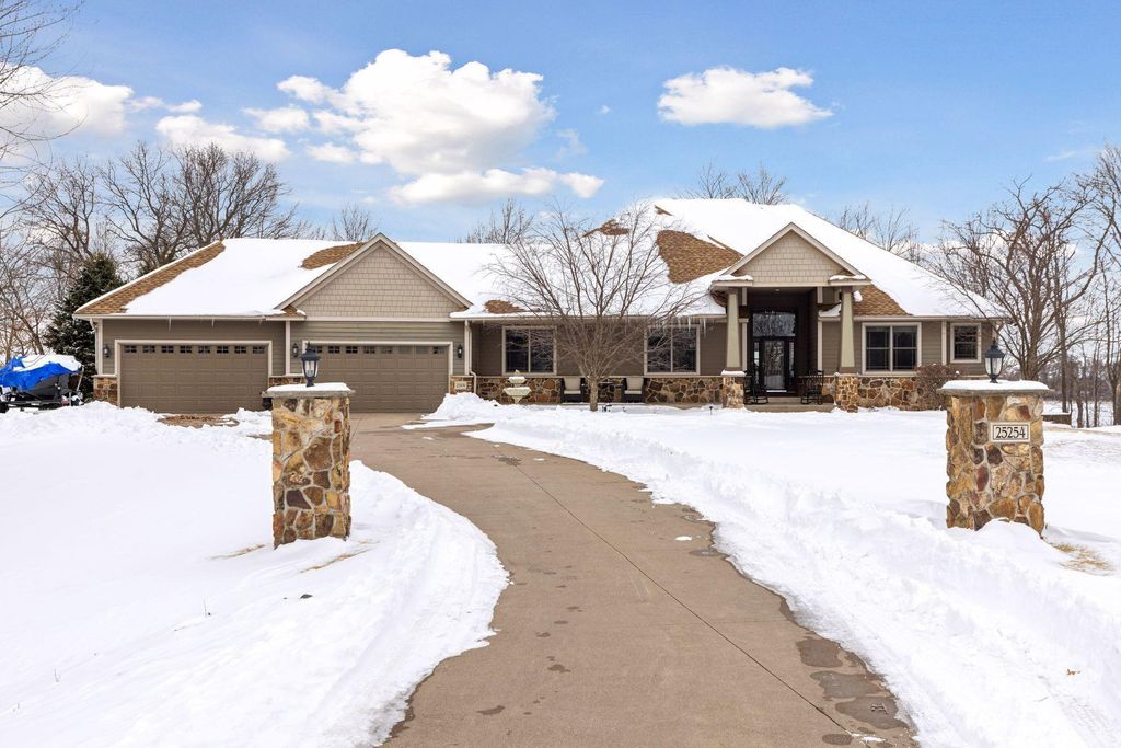 Photo of 25254 Firefly Avenue, Wyoming, MN 55092 (MLS # 7022594)