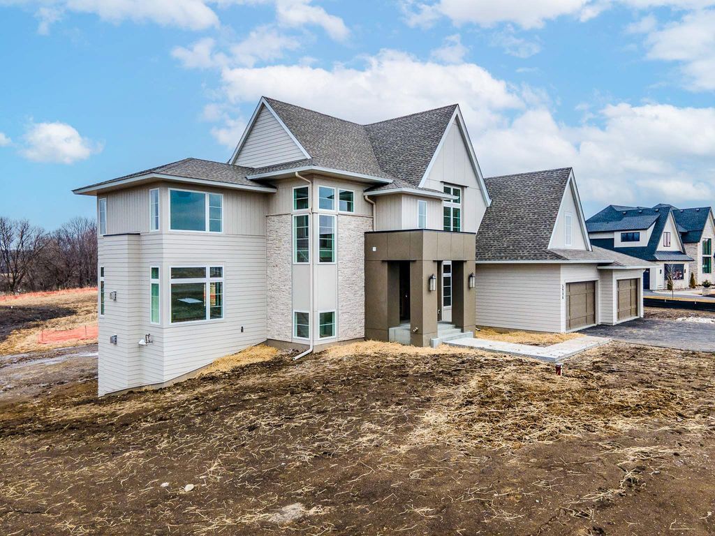 Photo of 5946 Kochs Crossing, Independence, MN 55359 (MLS # 7035589)