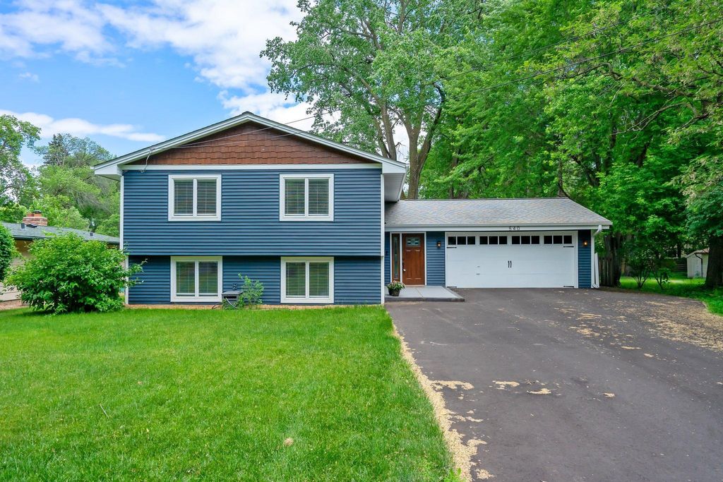 Photo of 540 Orchid Lane N, Plymouth, MN 55447 (MLS # 7010382)