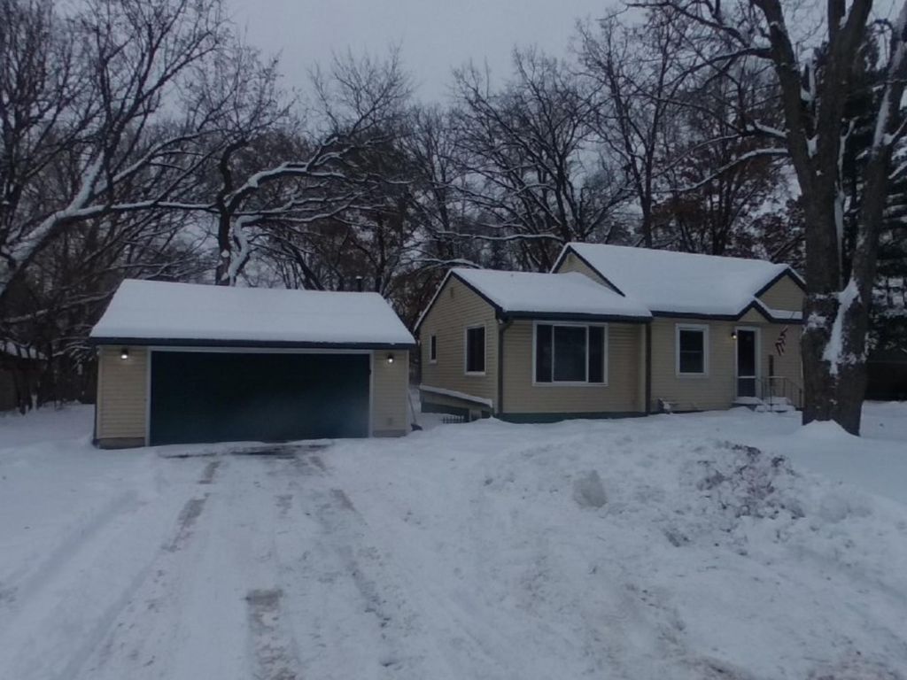Photo of 2605 Eastman Drive, New Brighton, MN 55112 (MLS # 7007054)