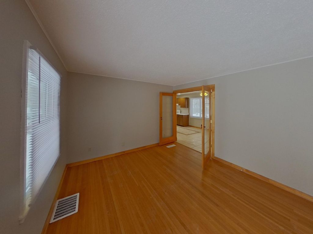 Photo of 2605 Eastman Drive, New Brighton, MN 55112 (MLS # 7007054)