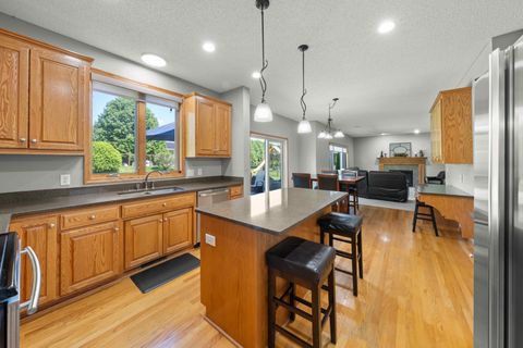 17837 Formosa Avenue Lakeville MN 55044