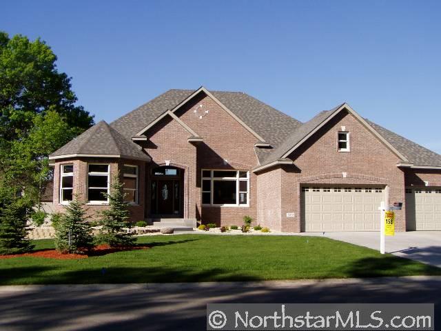 Photo 1 of 1 — 10468 Vermillion Circle NE, Blaine, MN 55449