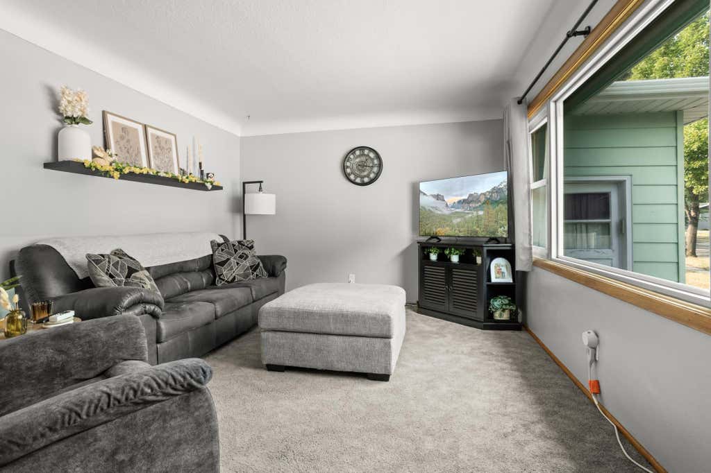 Photo of 1236 15 1/2 Street N, Moorhead, MN 56560 (MLS # 7125706)
