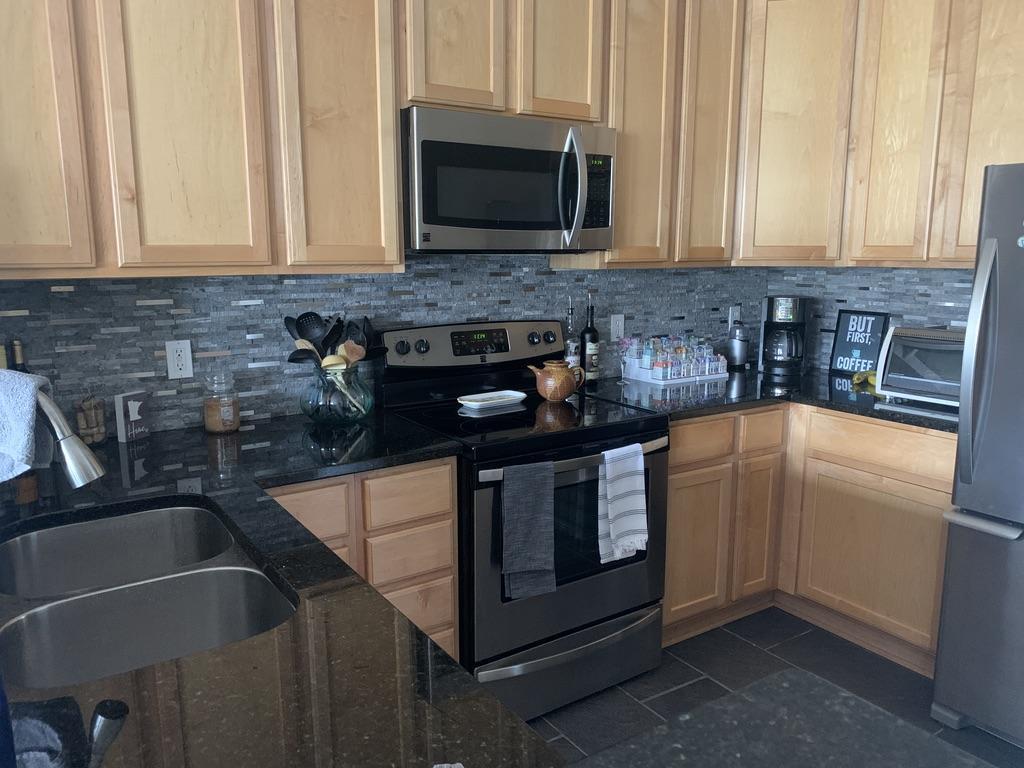 660 N 2nd Street 401