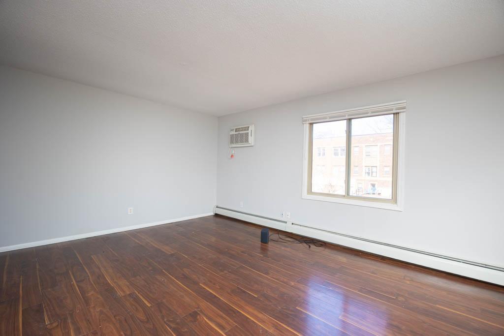 3236 Garfield Avenue 102