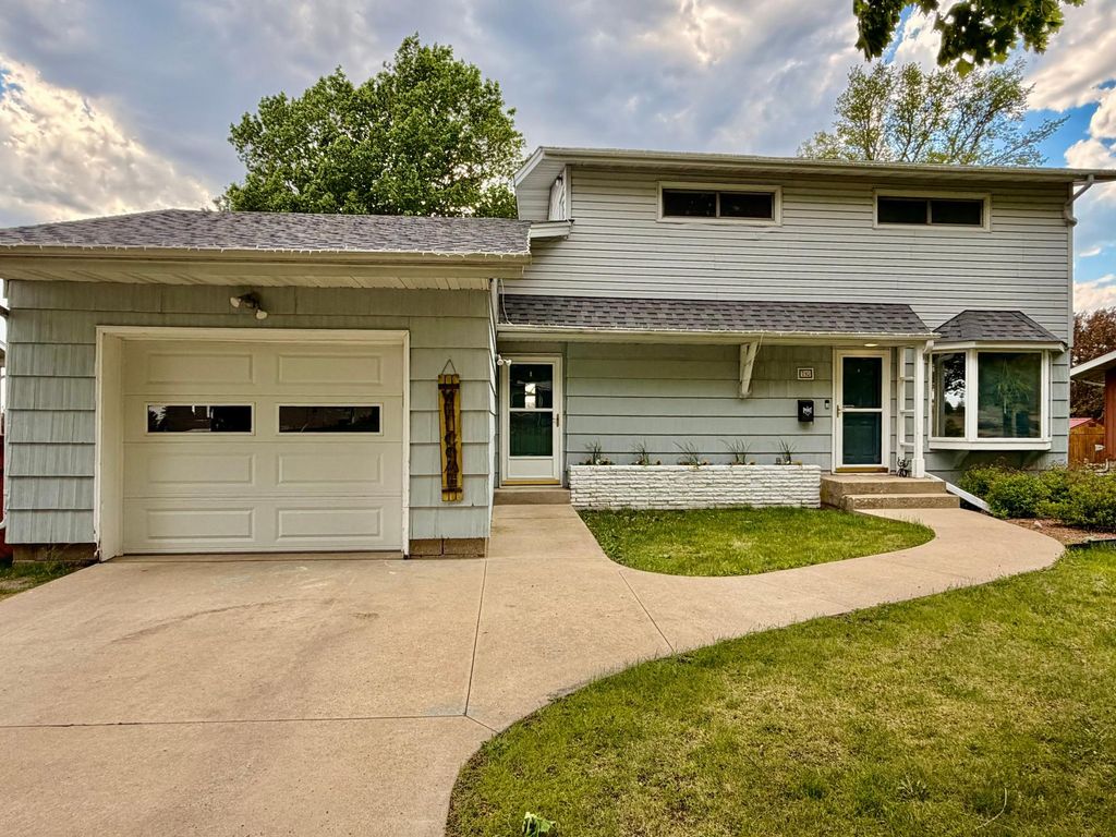 Photo of 710 Bullis Street, Kenyon, MN 55946 (MLS # 7074857)