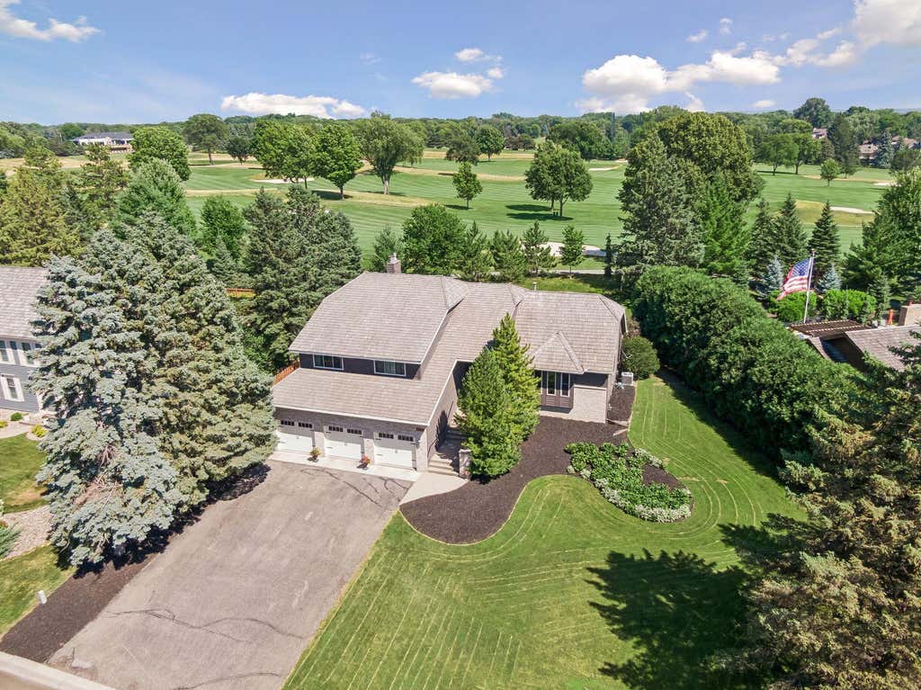 Photo of 9629 Bennett Place, Eden Prairie, MN 55347 (MLS # 7134165)