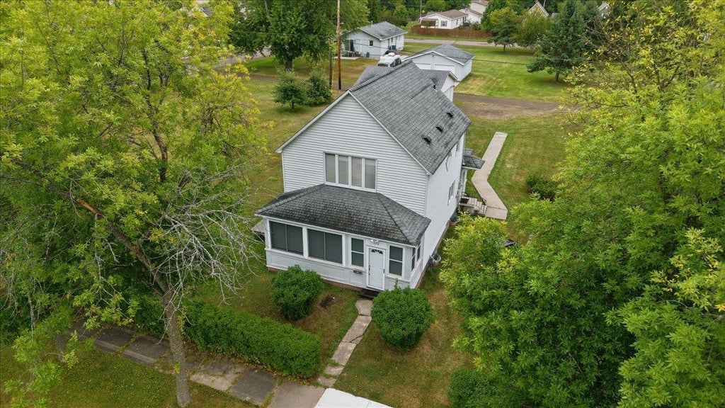 Photo of 324 98th Avenue W, Duluth, MN 55808 (MLS # 7136053)