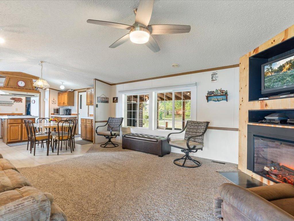 8143 Meadow Lake Road SW
