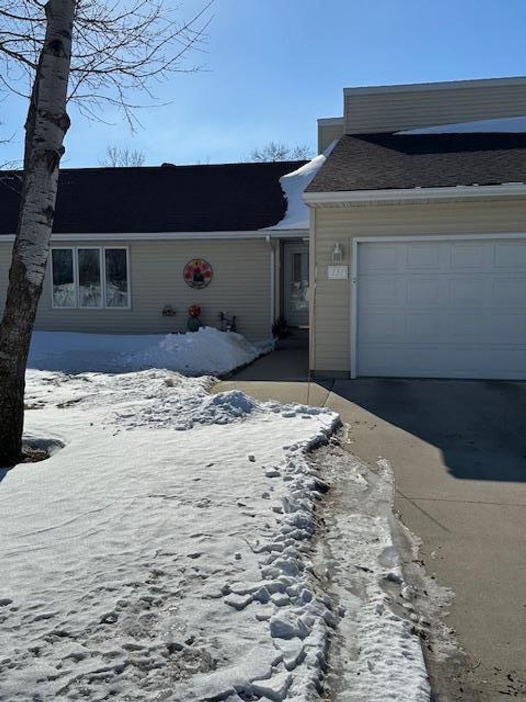 Photo of 131 Belleville Court, Thief River Falls, MN 56701 (MLS # 7039037)
