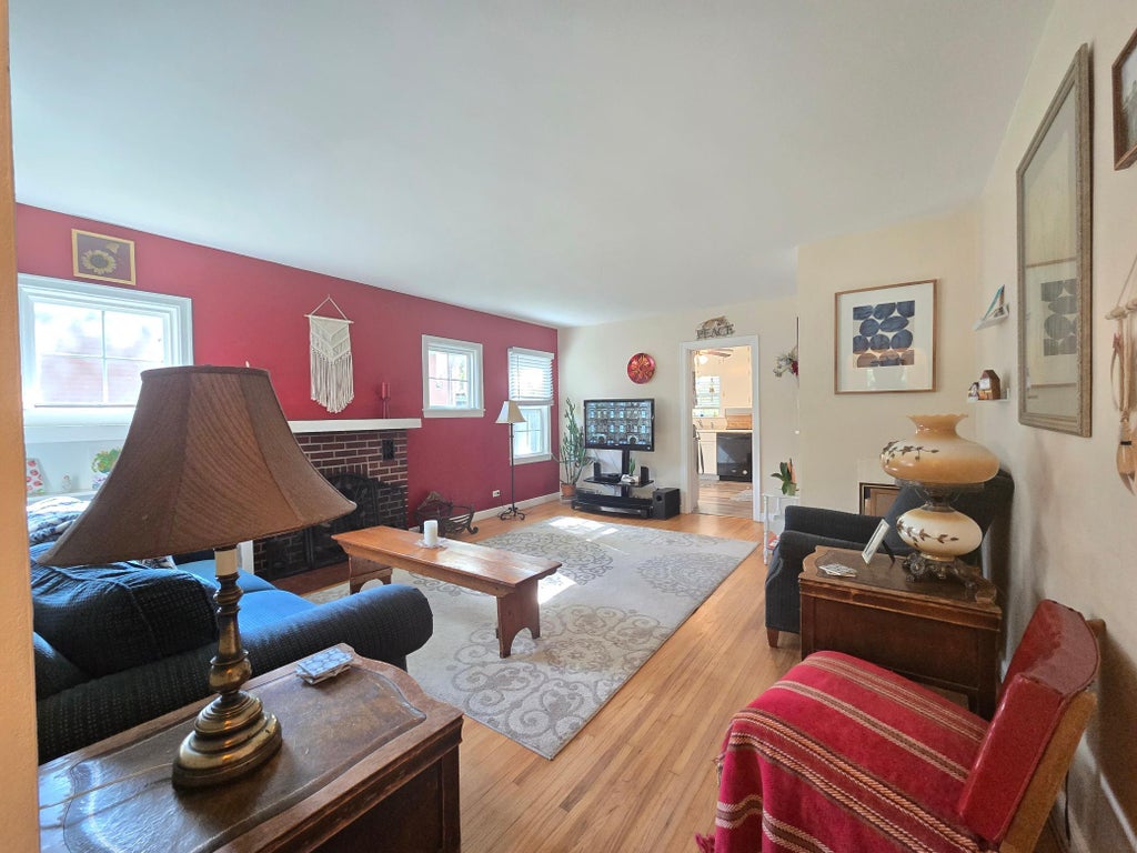 Photo of 329 2nd Avenue NE, Saint Cloud, MN 56304 (MLS # 7158250)