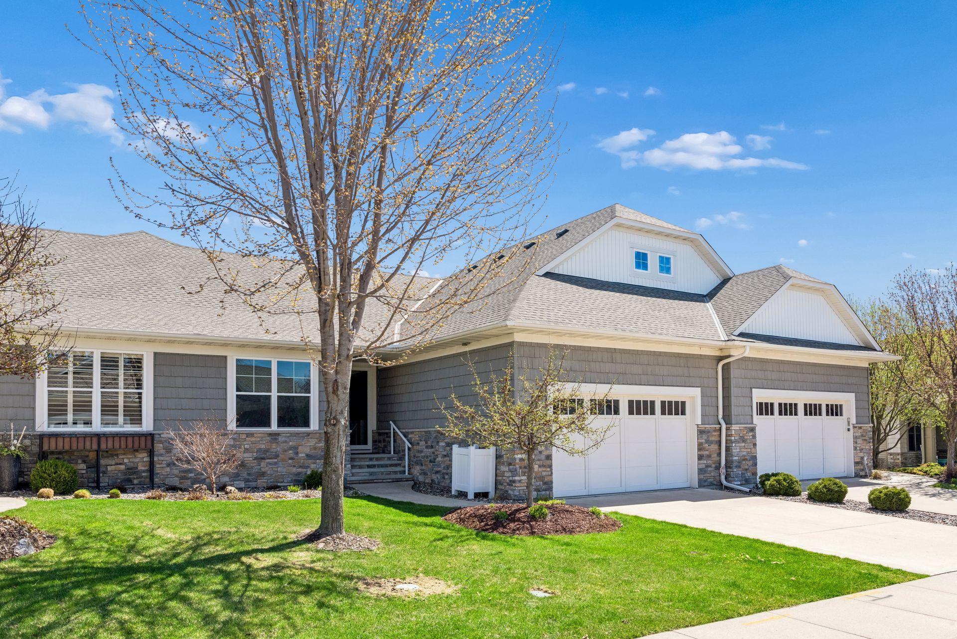 8652 Lake Riley Drive