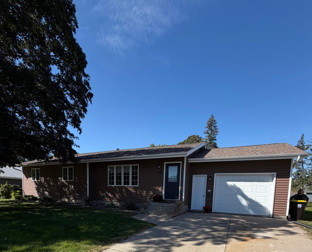 Photo of 1230 S State Street, Fairmont, MN 56031 (MLS # 7150243)