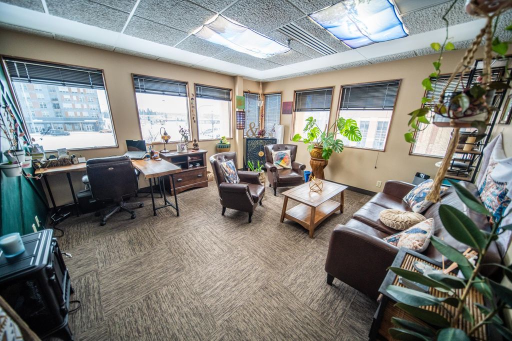 Photo of 300 3rd Ave SE Ave #302 &amp; 304, Rochester, MN 55904 (MLS # 7022460)