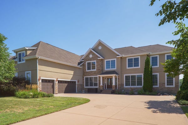 16299 STEMMER RIDGE RD NW, SHAKOPEE, MN 55379 - Image 04c8ece4ae9c4cc5c413dc7ef04cd20a/977531092