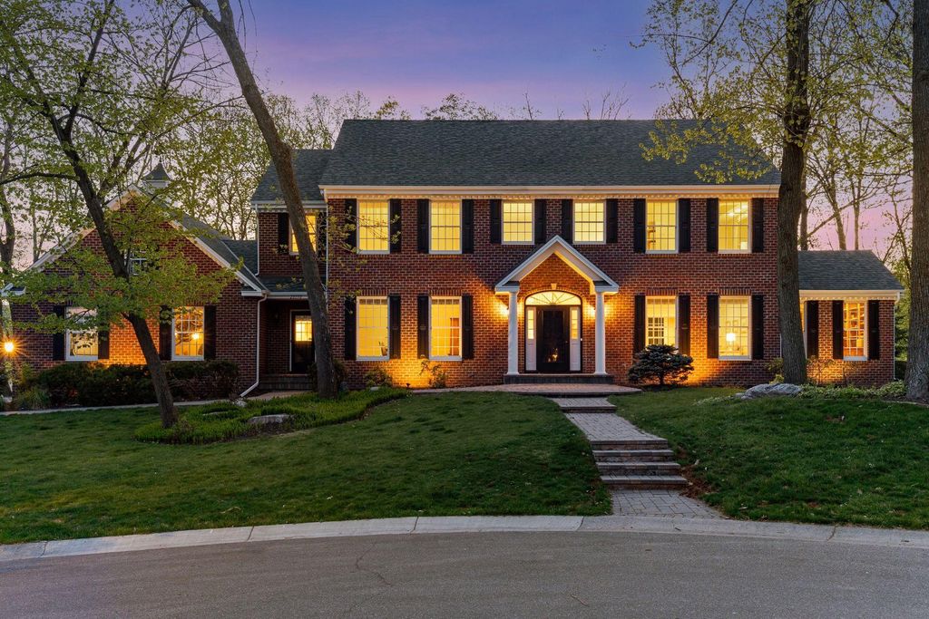 Photo of 20150 Sweetwater Curve, Shorewood, MN 55331 (MLS # 7065295)