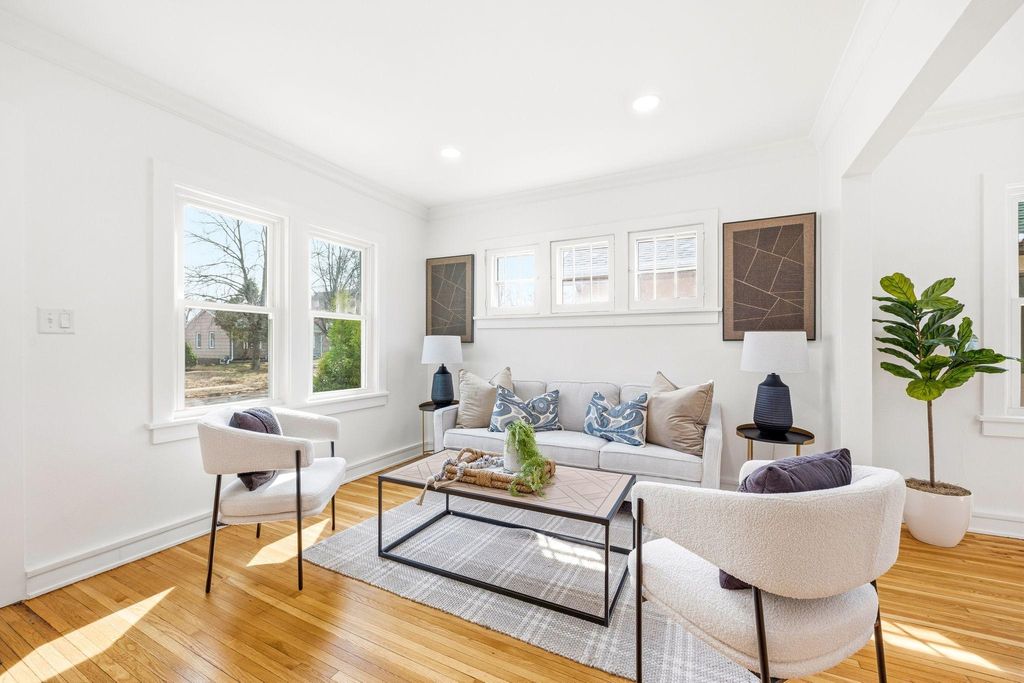 Photo of 4306 5th Avenue S, Minneapolis, MN 55409 (MLS # 7045915)