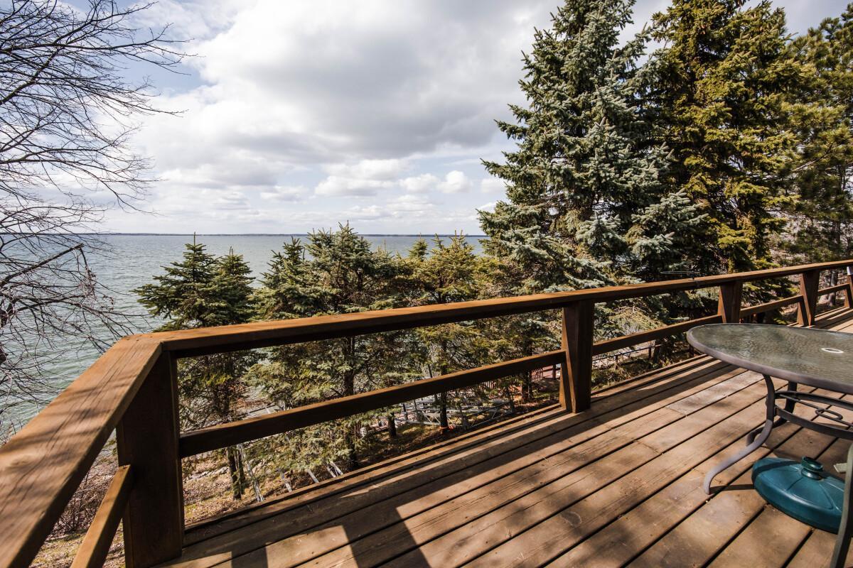 29823 Highland Loop