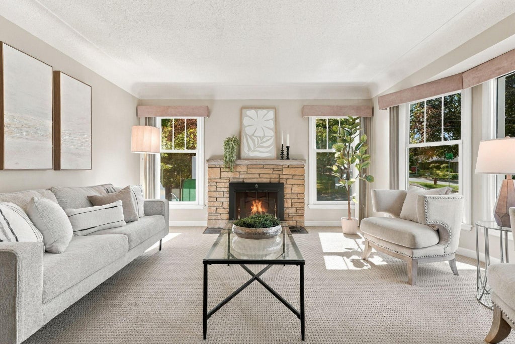 Photo of 5045 Oxford Avenue, Edina, MN 55436 (MLS # 7156977)