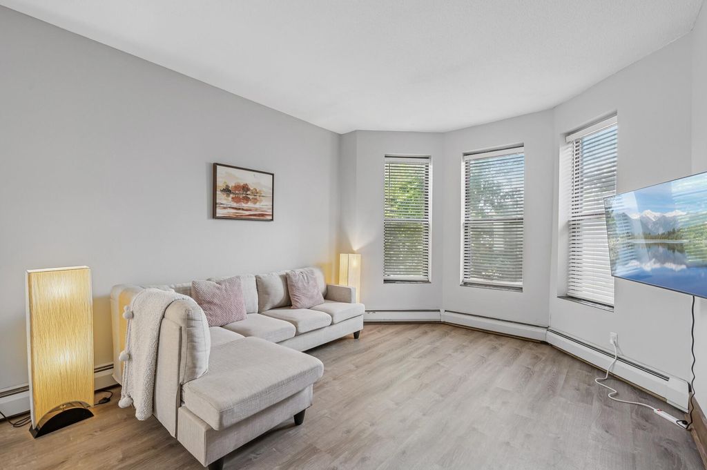 Photo of 1811 Elliot Avenue #2, Minneapolis, MN 55404 (MLS # 7027486)