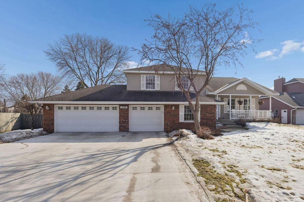 Photo of 2508 Colony Drive, Saint Cloud, MN 56303 (MLS # 7026230)