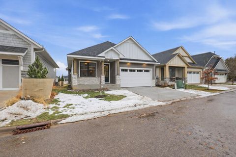 320 Laurel Curve Golden Valley MN 55426