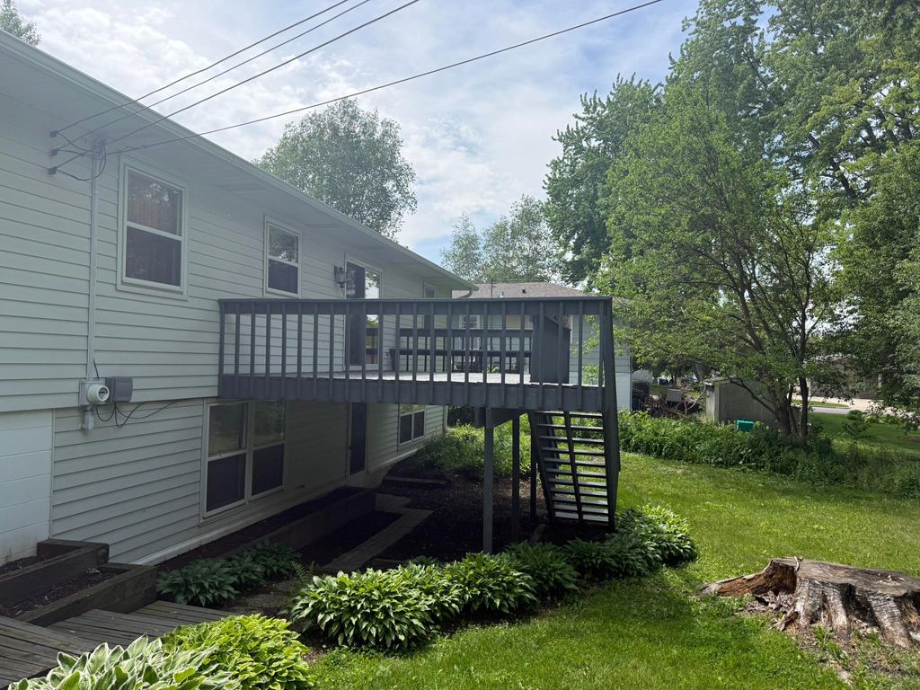 Photo of 1420 Highland Place, Faribault, MN 55021 (MLS # 7083400)