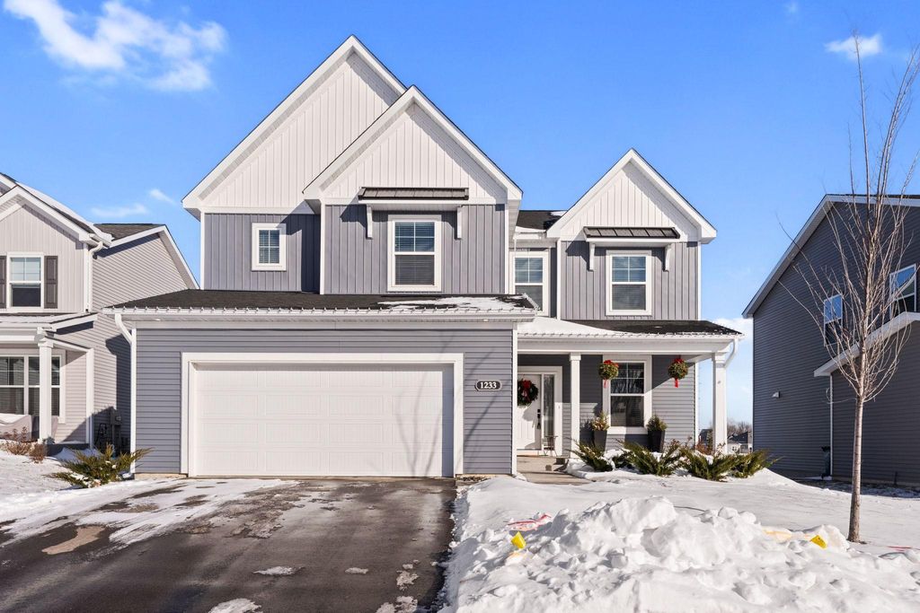 Photo of 1233 Orchard Court, Waconia, MN 55387 (MLS # 7002946)
