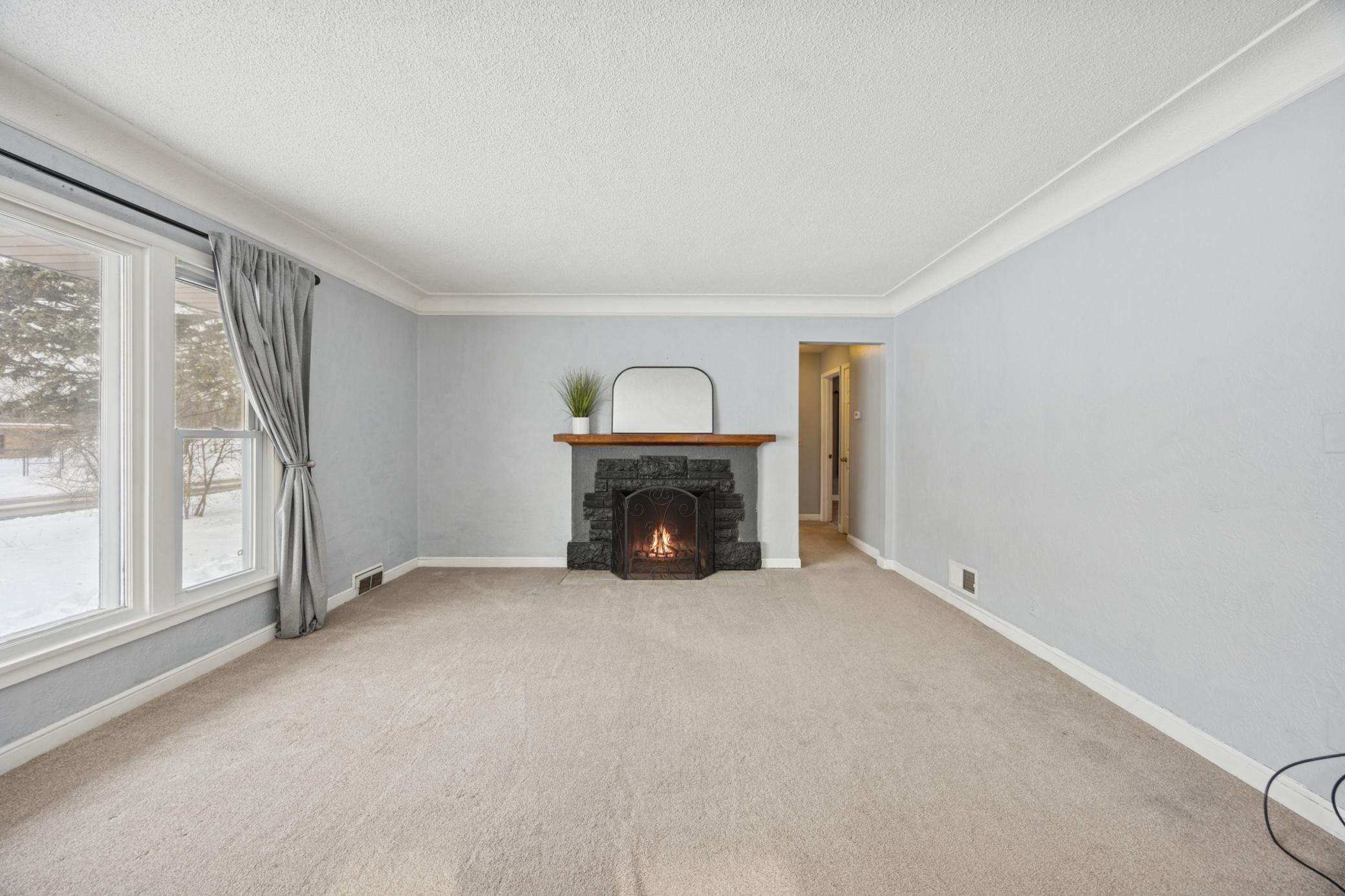 2300 Zenith Avenue N