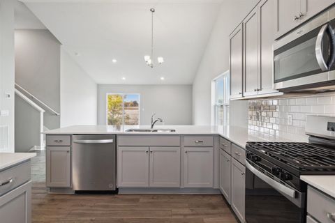 1695 Denali Drive Shakopee MN 55379