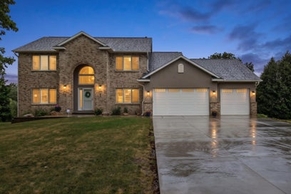 8939 Heatherton Ridge Drive Savage MN 55378