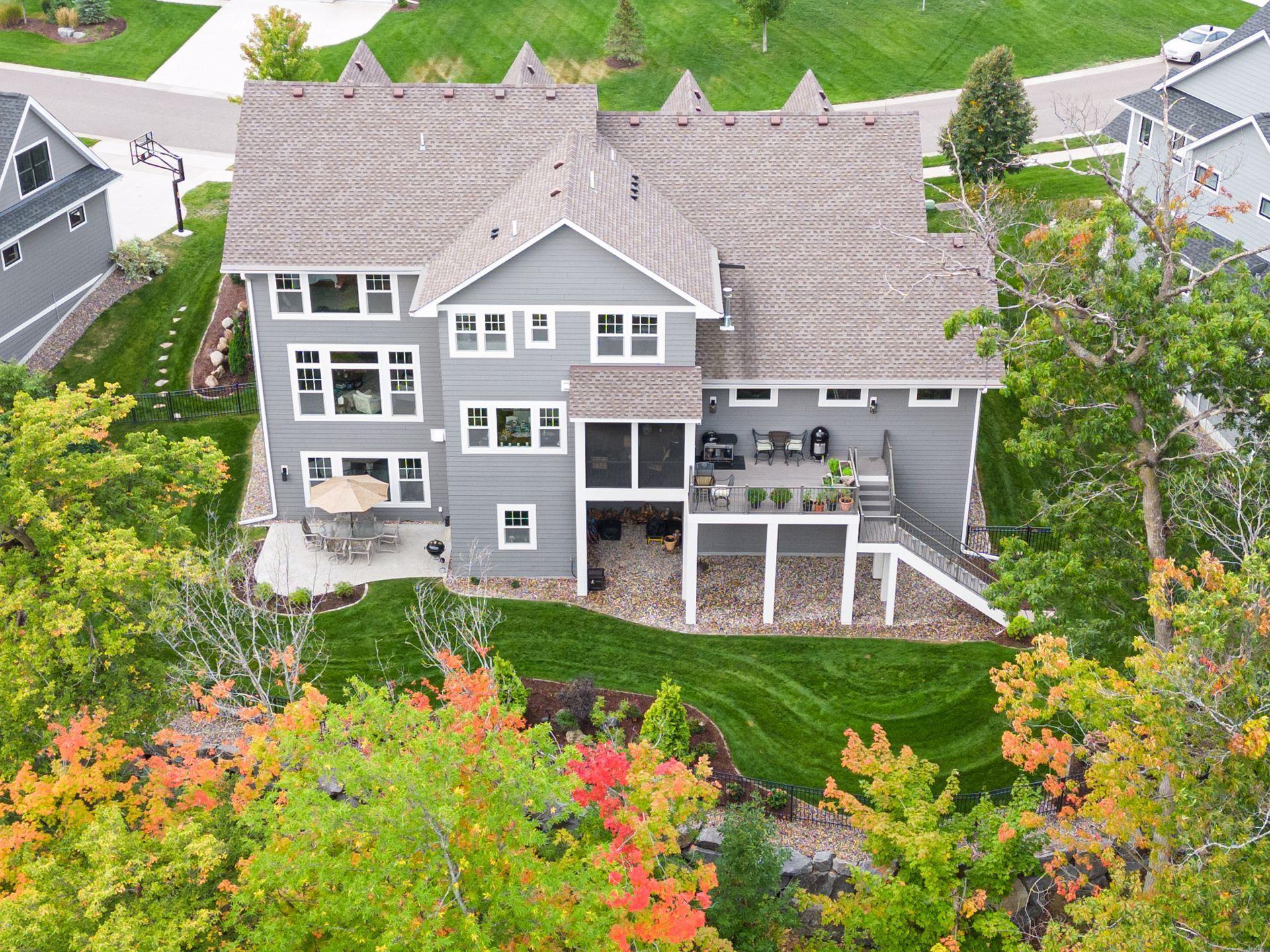 726 Woodland Hill Court