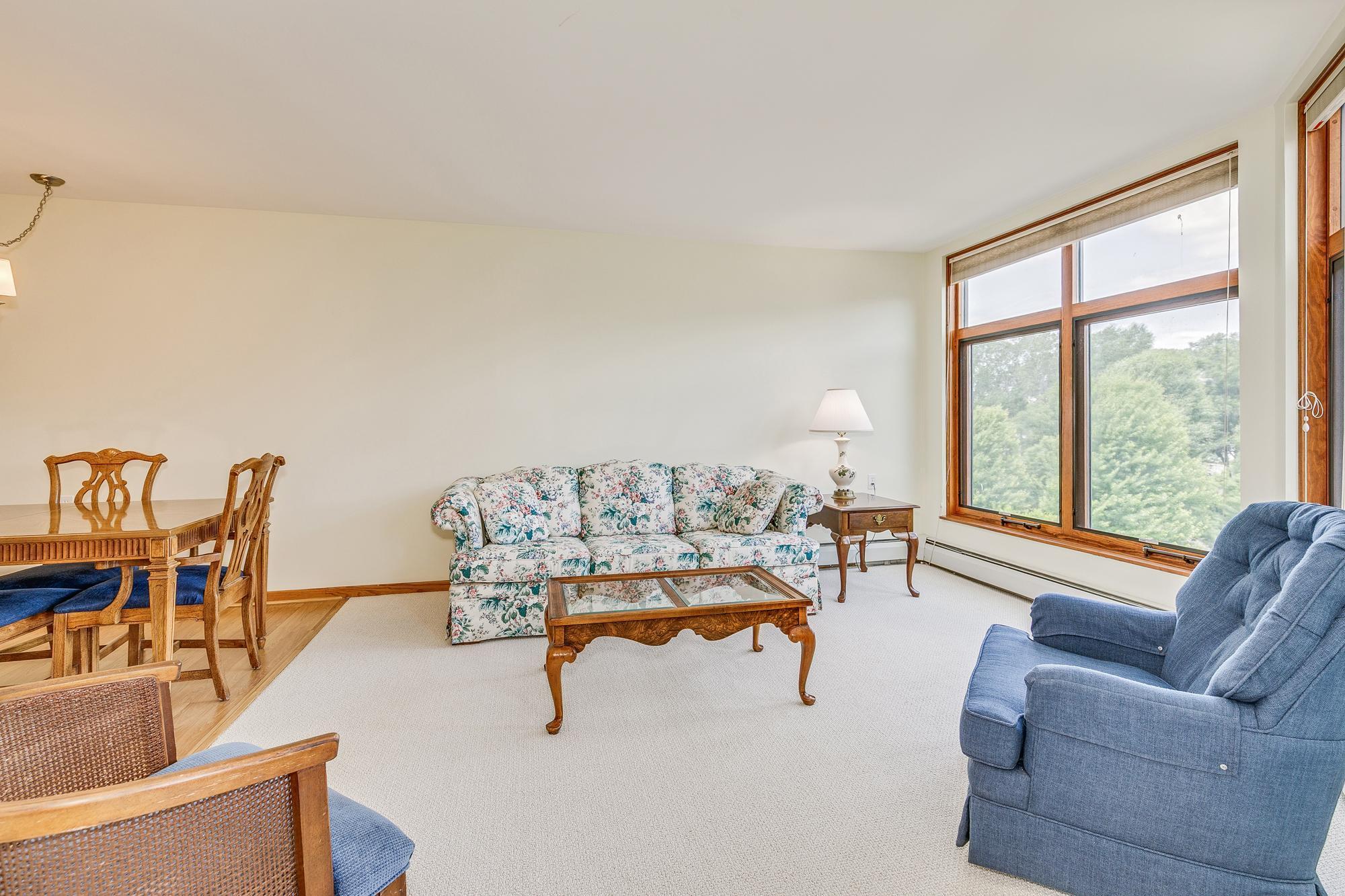 500 County Road B W 307