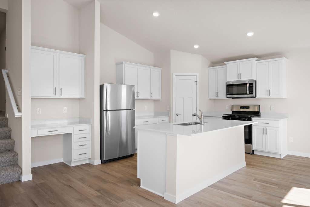 Photo of 380 Florence Avenue S, Annandale, MN 55302 (MLS # 7131083)